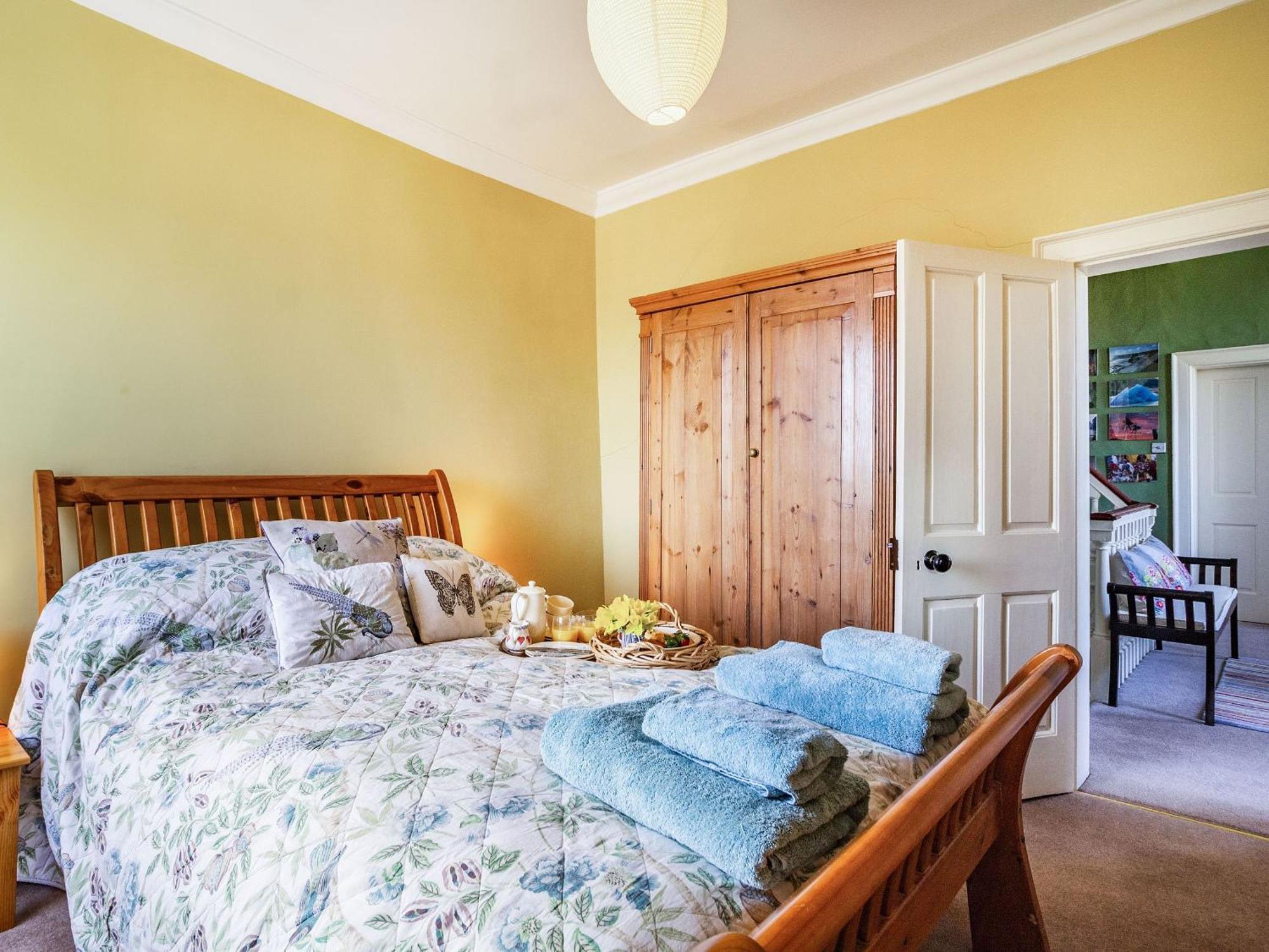 Hemblington Hall Arts And Leisure Ltd South Walsham Bagian luar foto